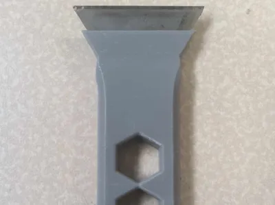 Bed Scraper using regular utility knife blade