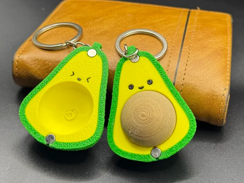 Avocado fidget clicker with keychain - magnetic
