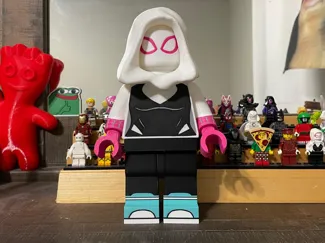 Spider-Gwen 500% Brick Figure