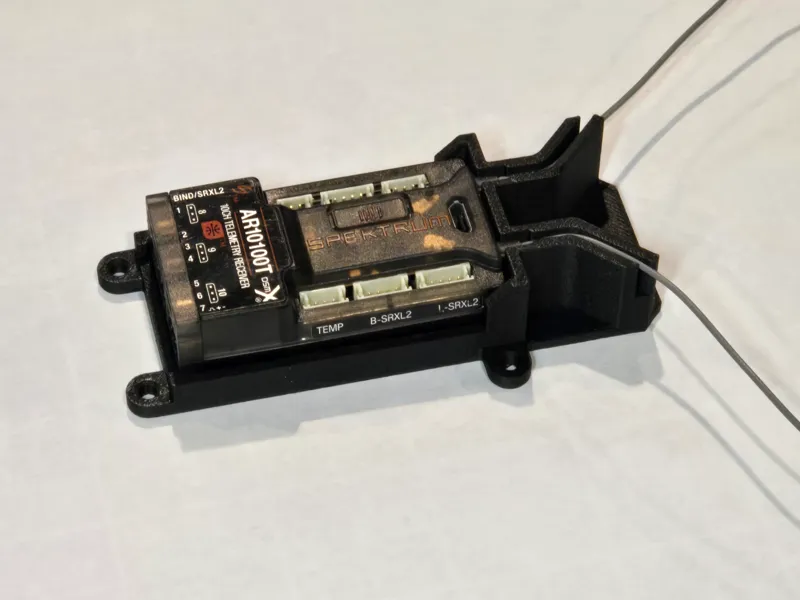 Spektrum AR10100T / AR10360 Receiver Mount