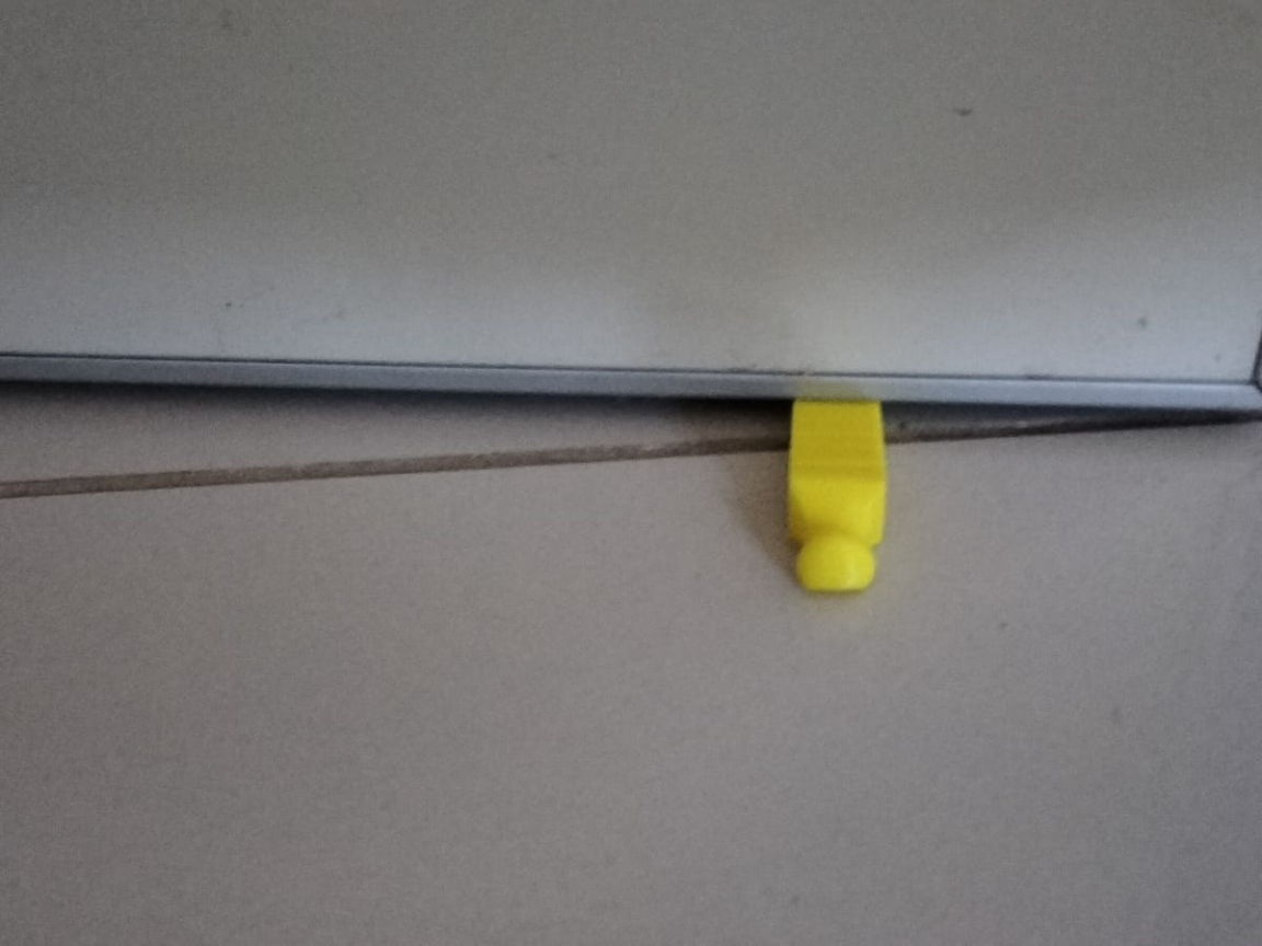 Ferma porte cuneo blocca porte 3D model