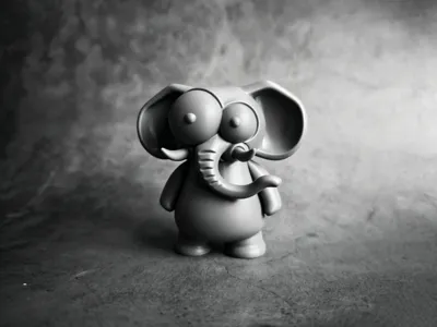 Confused Elephant - Office Toy Decoration