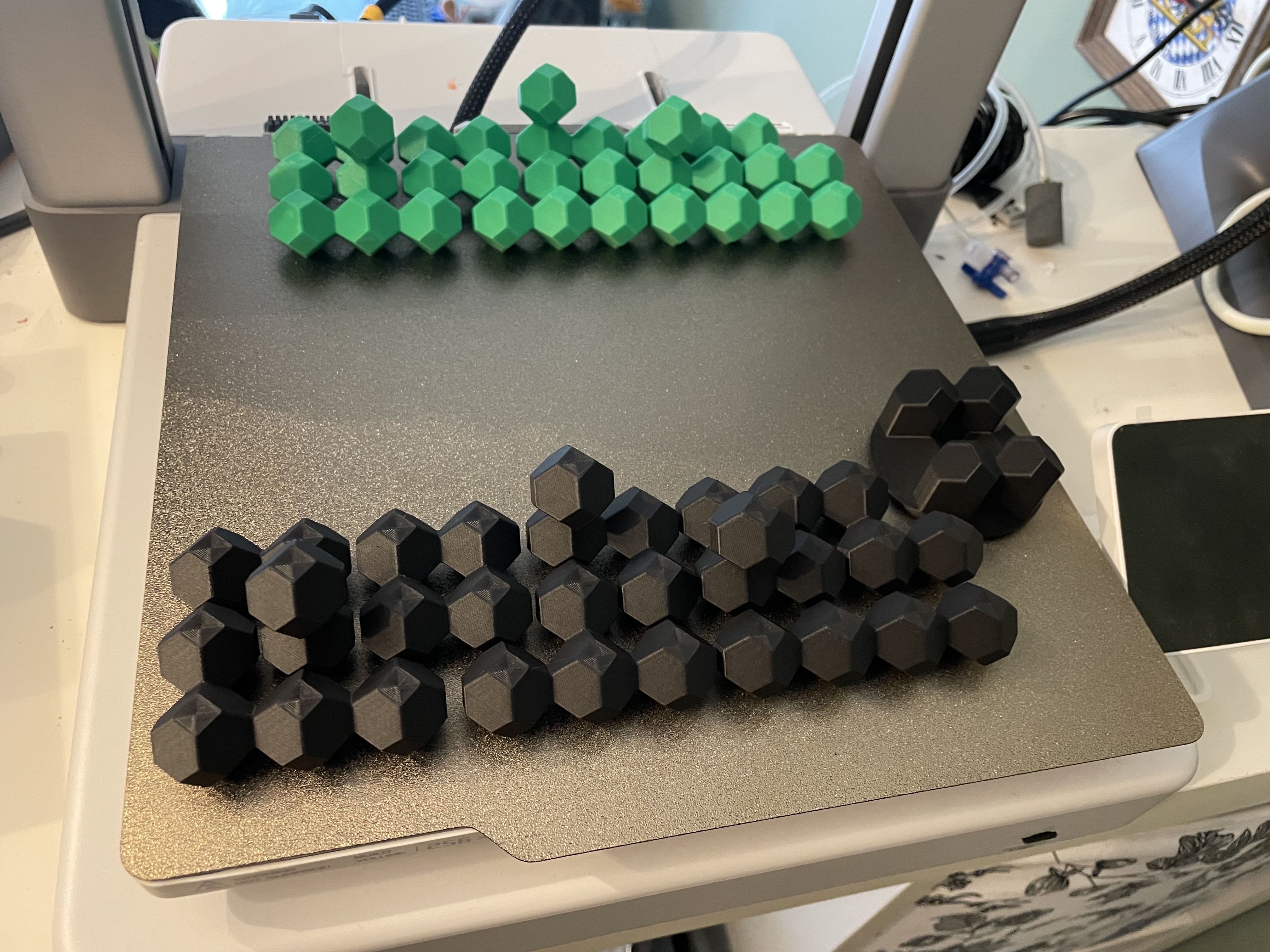 Miniatura 2 do modelo 3D HedronStack (3D balance/stacking game)