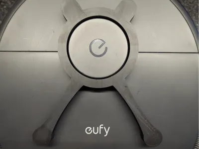 Eufy X10 Pro Omni maintenance stand (stabilizer)
