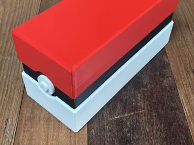 Parametric Pokémon card + top loader box, NO AMS.
