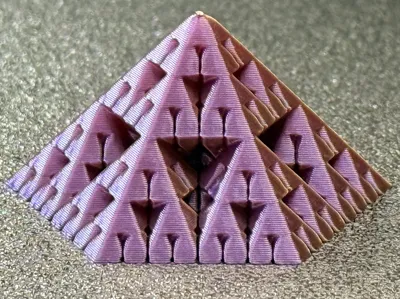 Hexagonal Sierpinski Pyramid | Level 3 | Vase Mode
