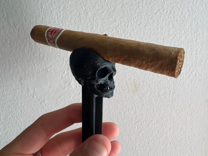 Skull poggiasigaro