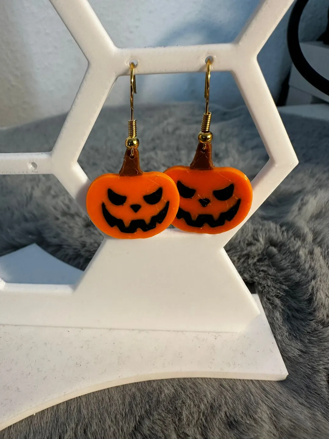 pumpkin earrings view 2