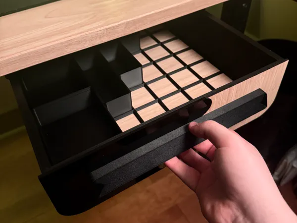 https://makerworld.bblmw.com/makerworld/model/USb2a4538fee54b8/design/e94b5e1cb3b241f8.jpeg