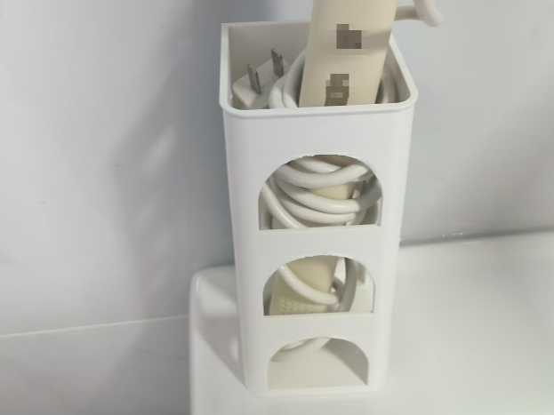 Miniatura 1 do modelo 3D 浴室储物盒-夹发板/梳子