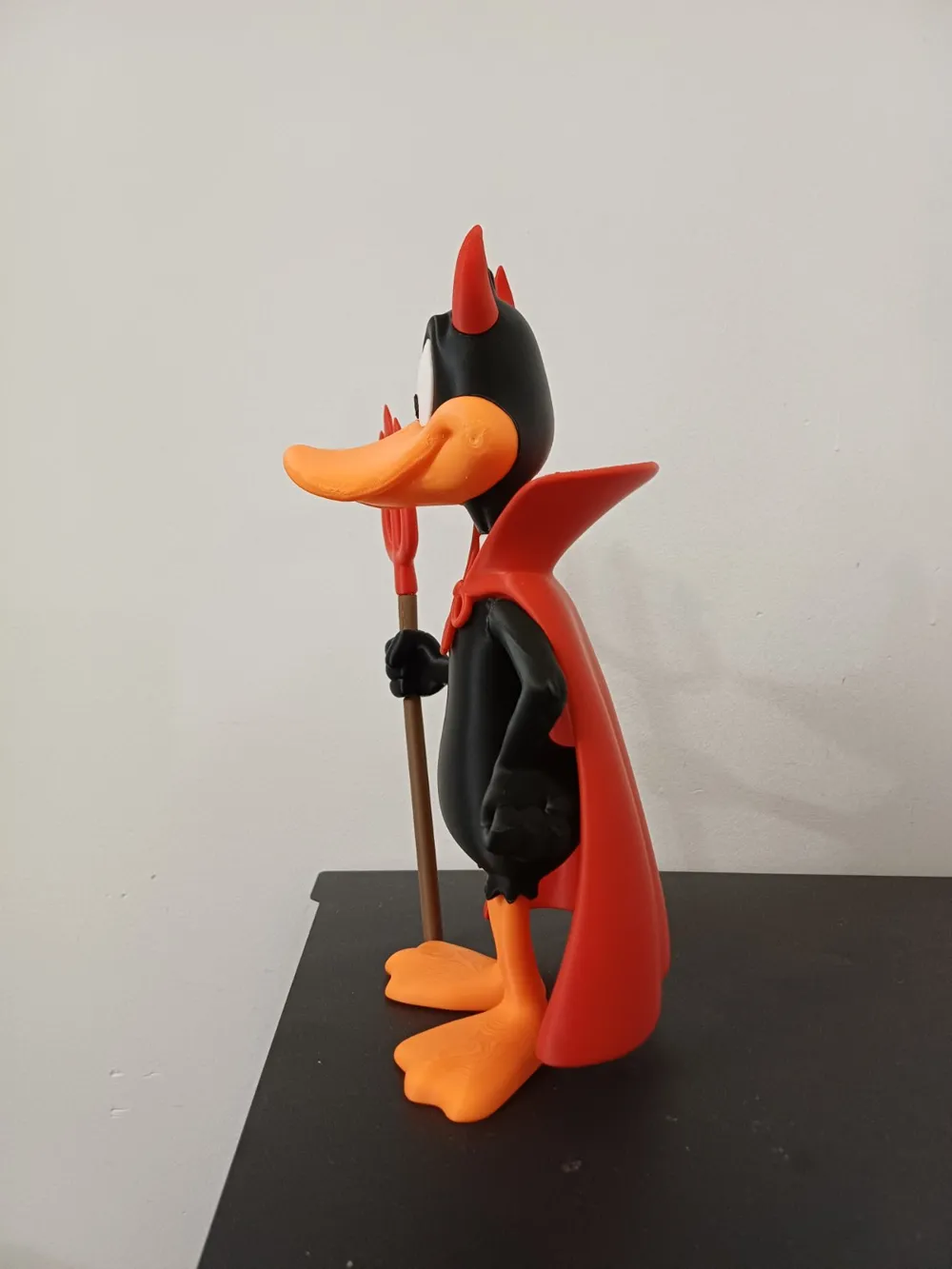 Daffy Duck As Devil / NO AMS - Free 3D Print Model - MakerWorld
