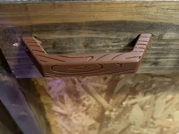 Poignée de porte effet bois