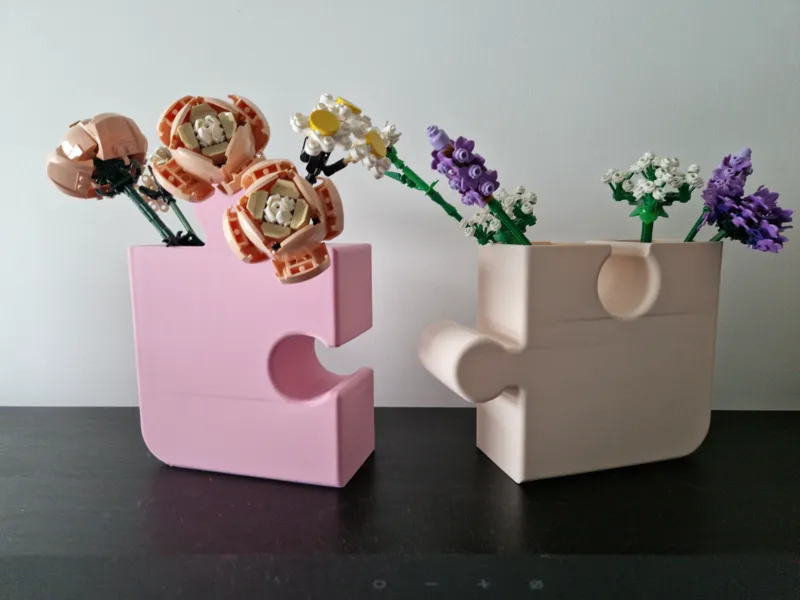 Puzzle Vase