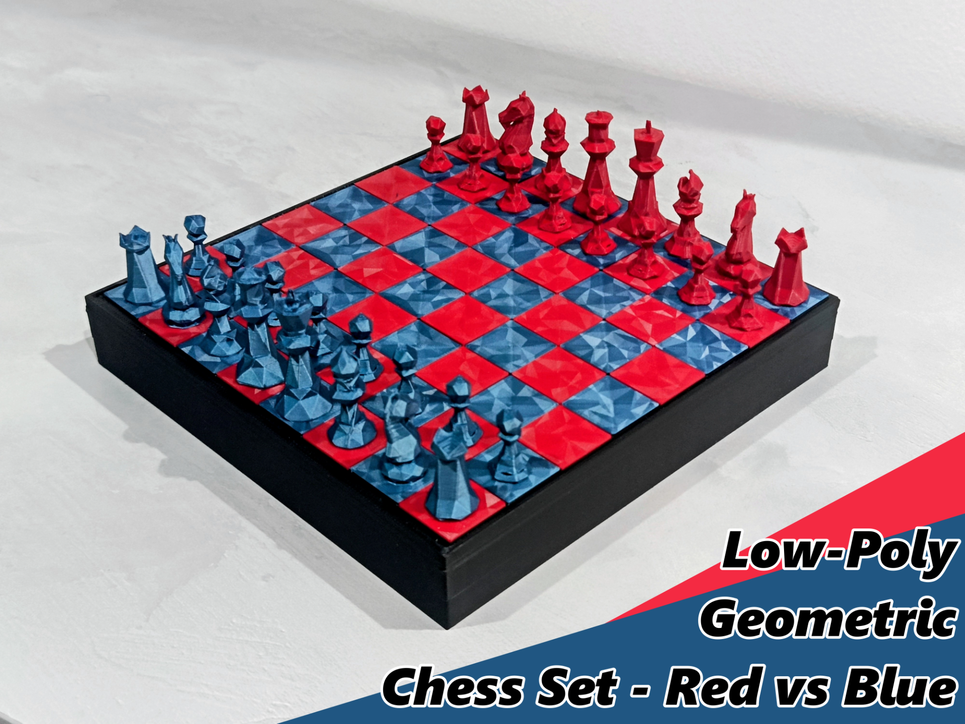Low-Poly Geometric Chess Set - Red vs Blue