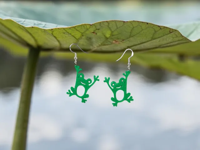 Happy frog earrings