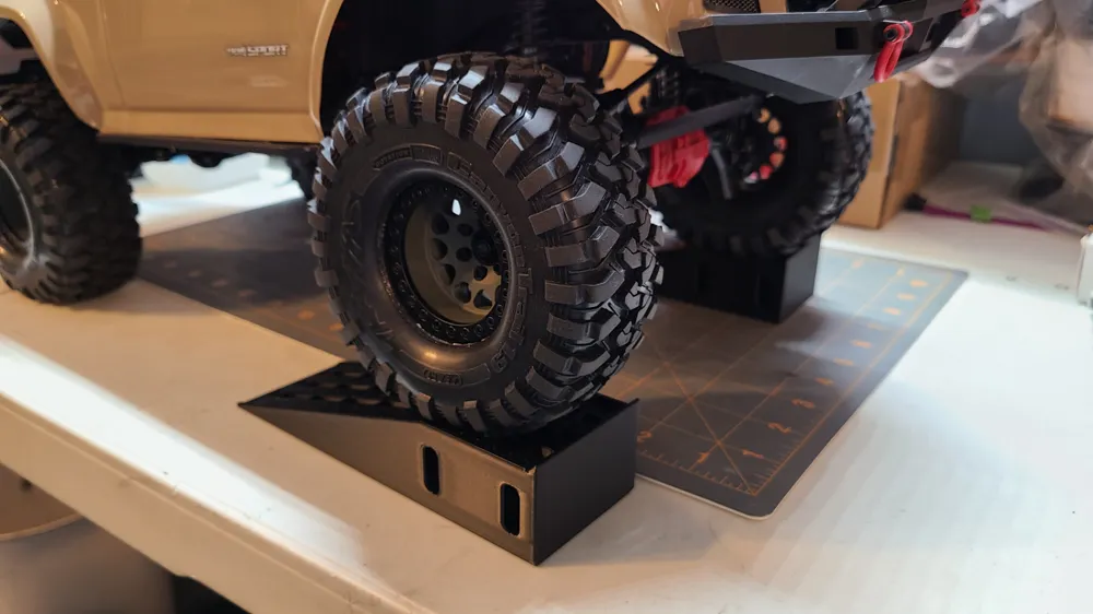 RC Rock Crawler Service Ramps by Quick5pnt0 - MakerWorld