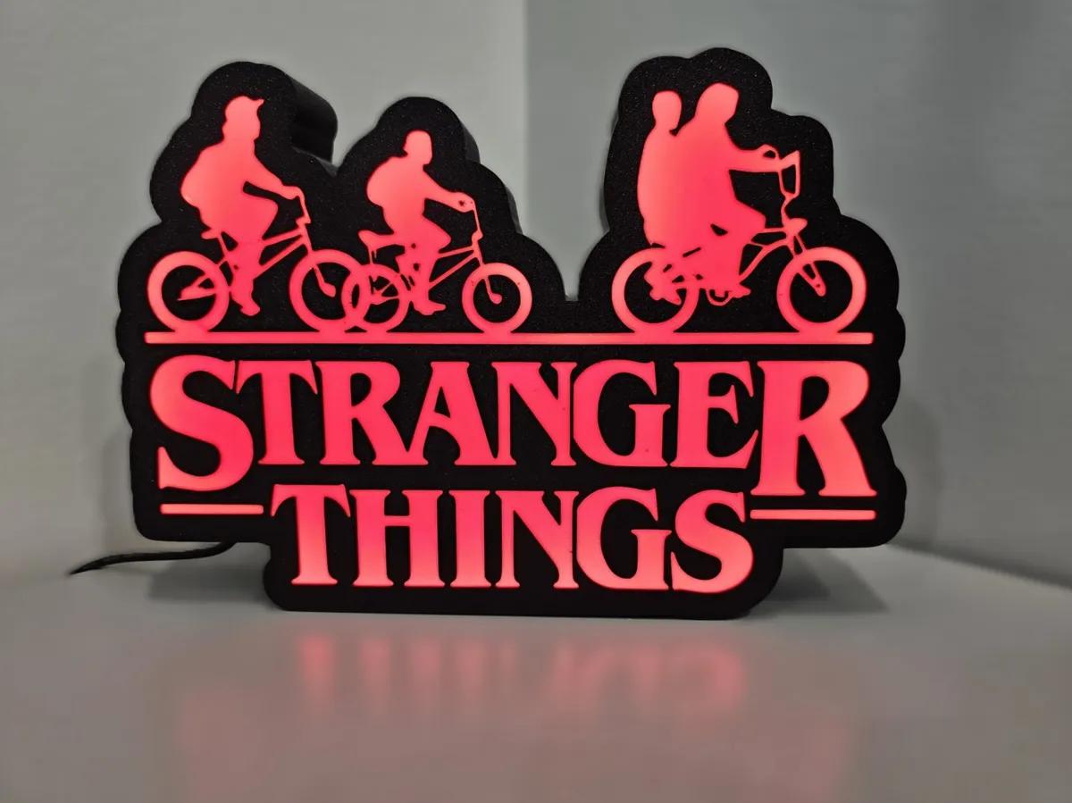 Ornamento decorativo da collezione con scatola luminosa dal design speciale Stranger Things