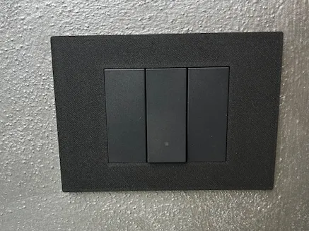 Placca / mascherina Vimar linea 3 moduli