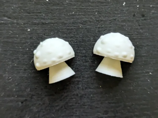 Mushroom Earrings / Magnet