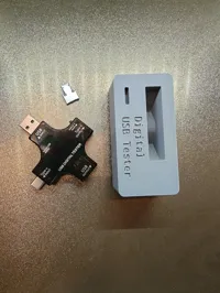 Bac Gridfinity pour testeur USB numérique — photo 2