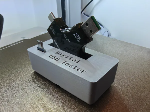 Bac Gridfinity pour testeur USB numérique