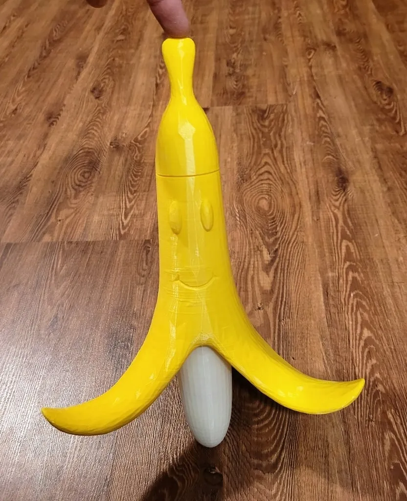 Banana Saber [Collapsing Lightsaber / Sword] view 2