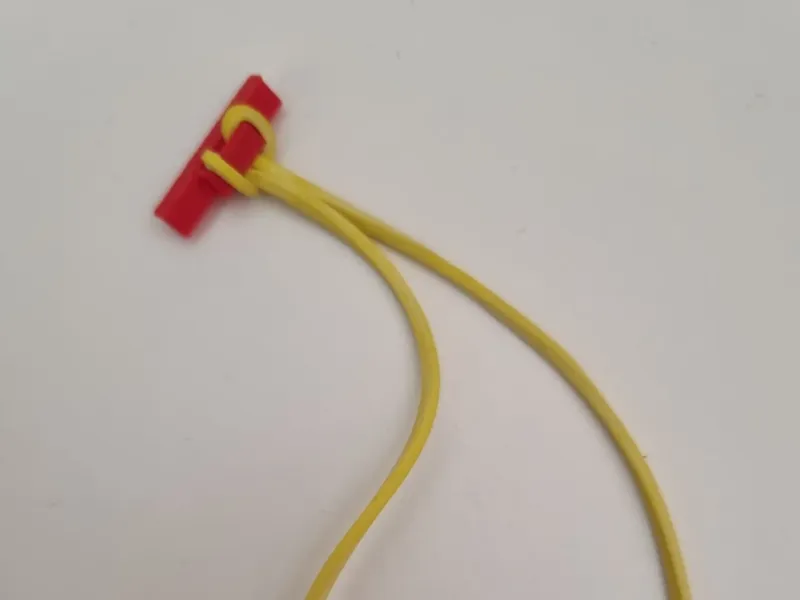 Legatura con elastico