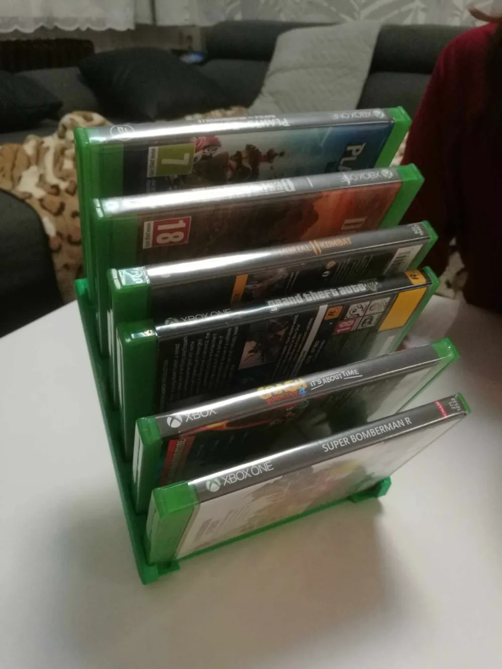Modular wall rack for Xbox disc cases - Držák na krabicové verze Xbox ...