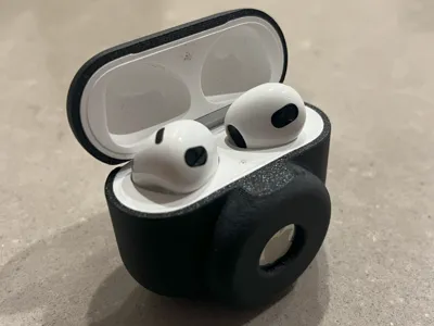 Gen 3 AirPod with AirTag case V2