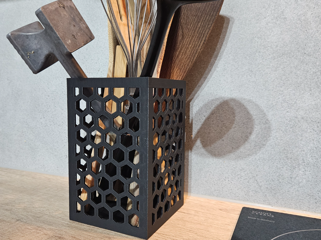 Multifunctional Honeycomb Organizer LED Lantern