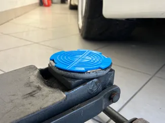 Pittsburgh 3 Ton Low-Profile Floor Jack Pad
