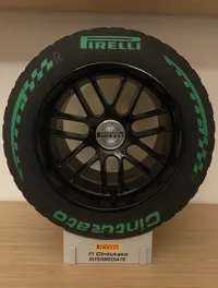 Tyre stand for intermediate Tyre
