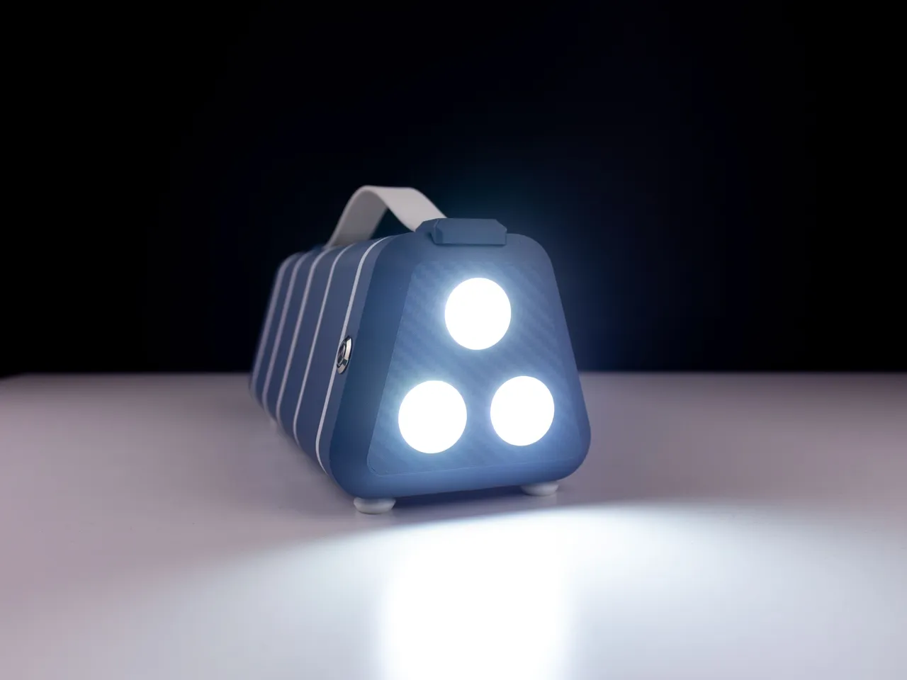 Mega powerbank DIY with flashlight view 2