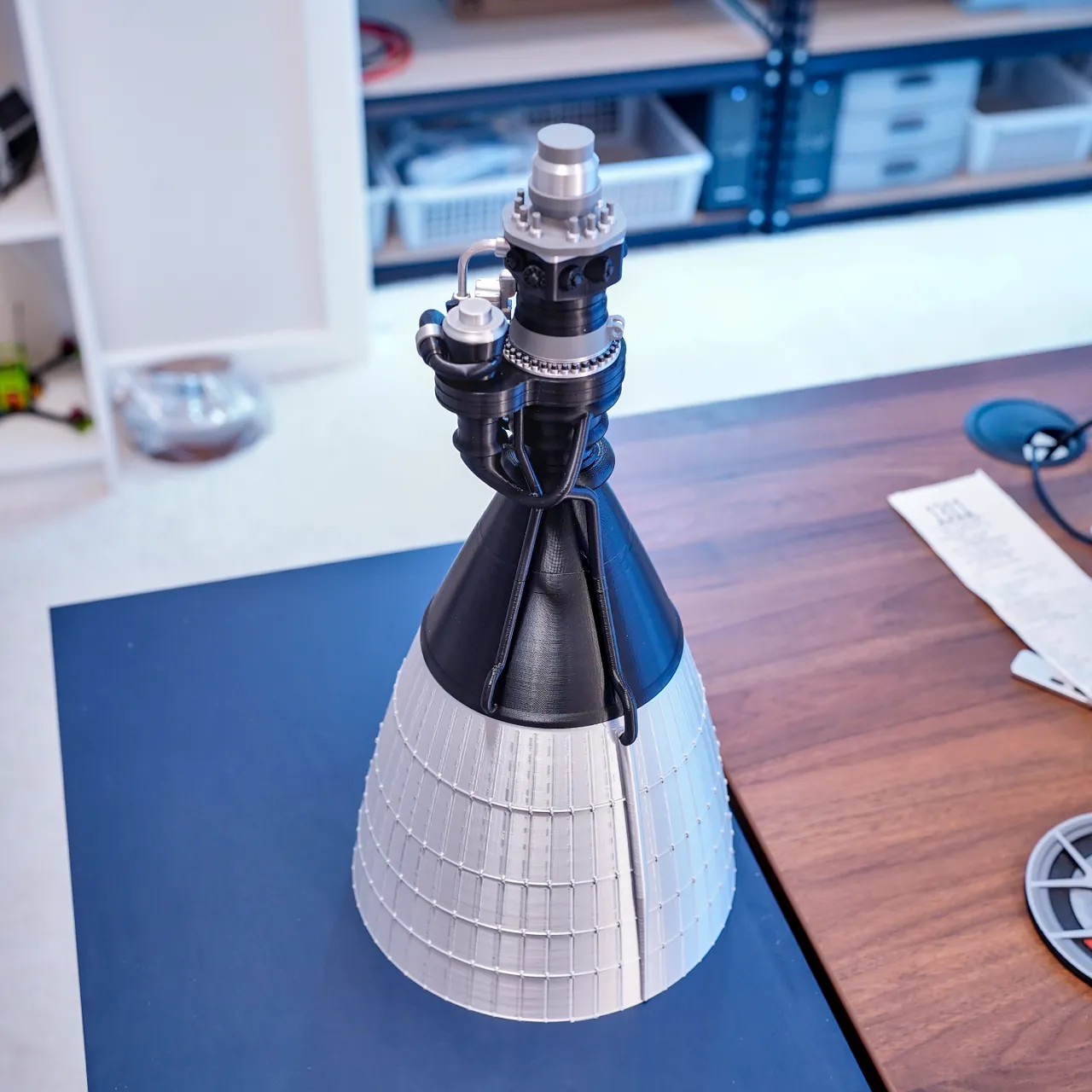 SpaceX Raptor 3 Vacuum Rocket Engine 1/10th scale view 4