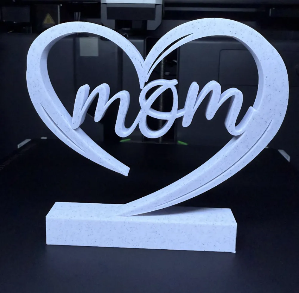 Mom Heart with Base - Free 3D Print Model - MakerWorld