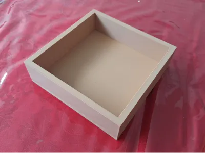 16cm X 16cm tray