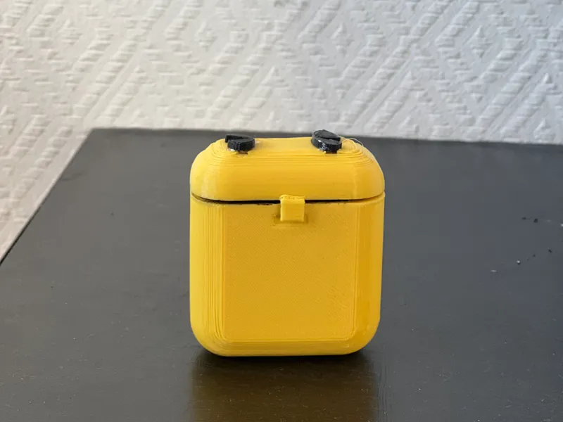 Pac-Man airpods protector/cover