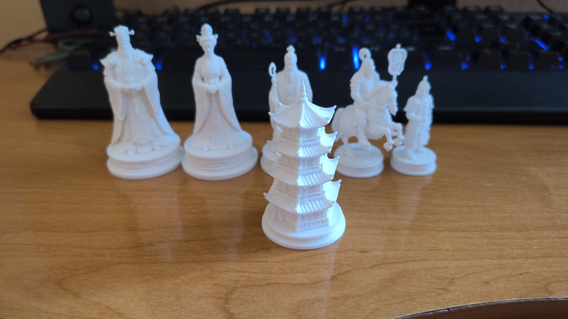 Miniatura 4 do modelo 3D Eastern Dynasty Chess Set