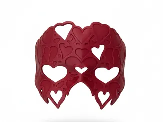 Red's Heart Mask – "Descendants: The Rise of Red"