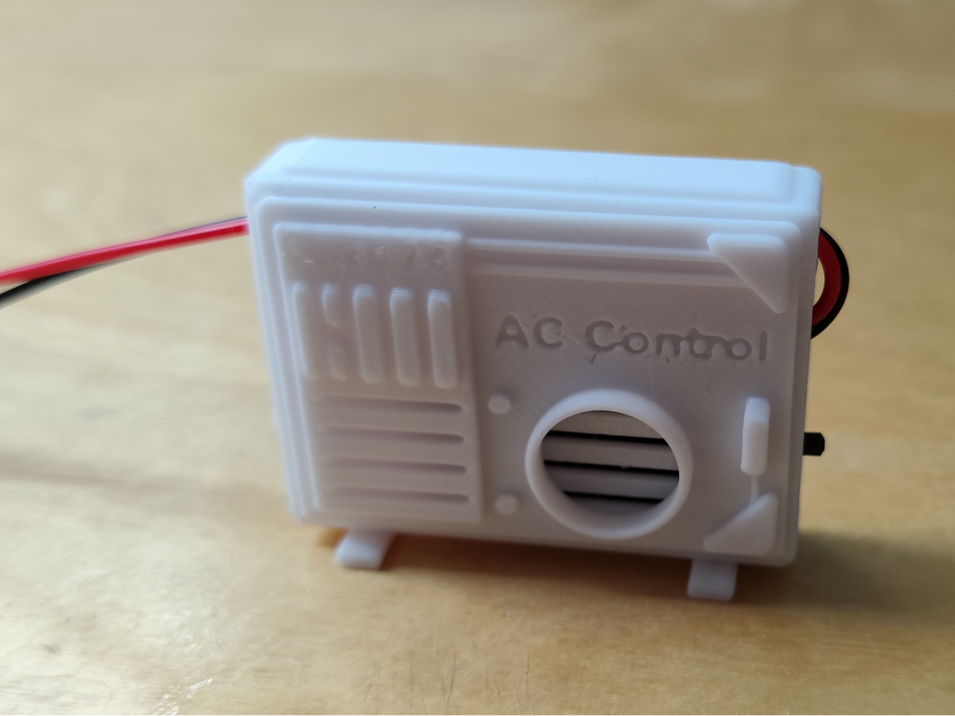 Miniatur-Klimaanlage als Batteriefach