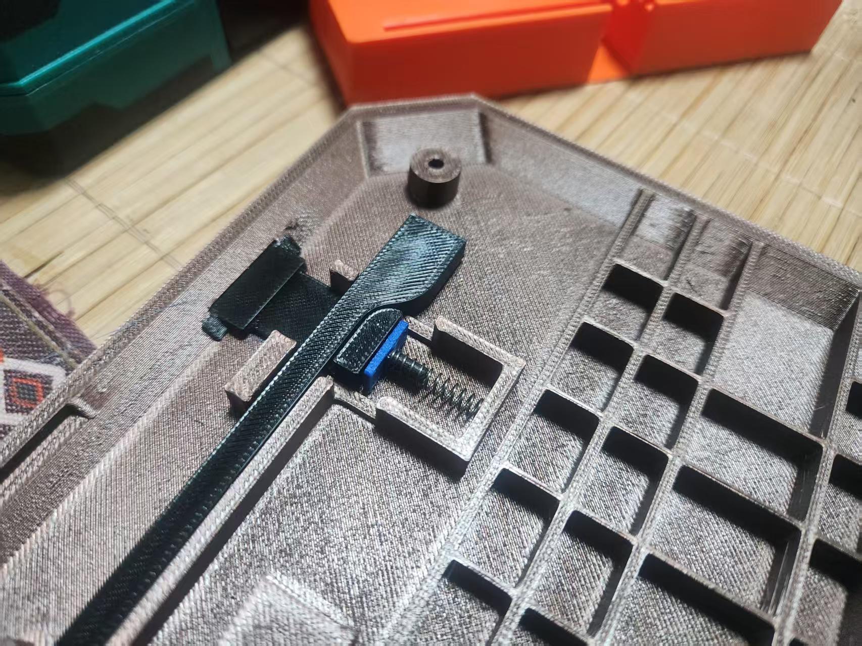 Miniatura 3 do modelo 3D 模块化堆叠工具箱（toughbuilt）