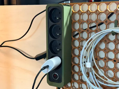 SilverCrest Power Strip Mount for Multiboard