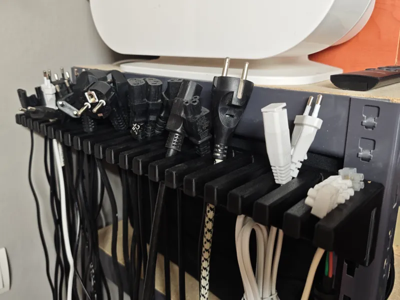 Cable holder - large rake