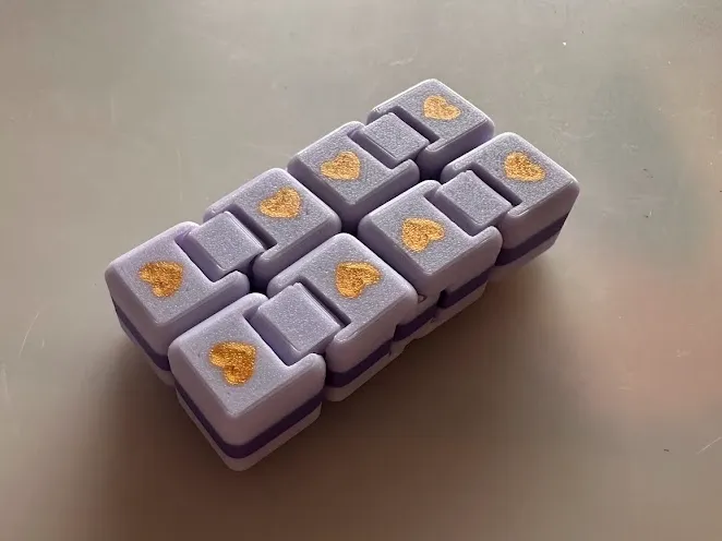 Fidget - With hearts