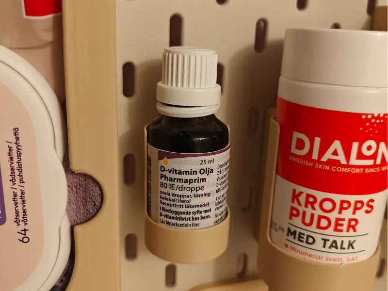 IKEA SKADIS D-vitamin holder