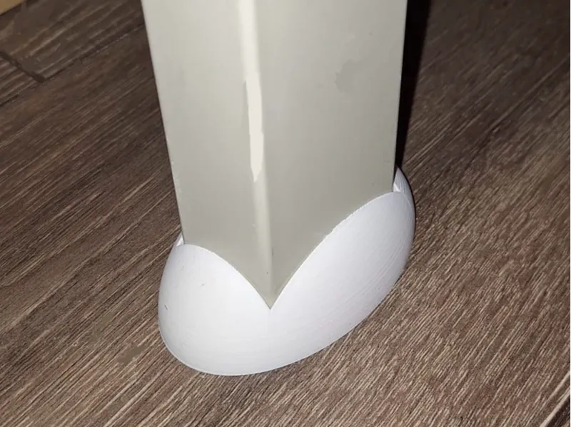 bed leg holder