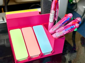 StickyNoteHolder