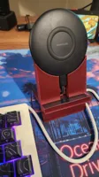 Support téléphone avec logement chargeur à induction — photo 2