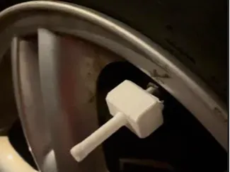 THORS HAMMER "MJOLNIR" VALVE CAP