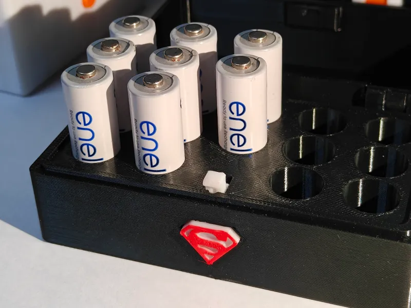AA battery organizer